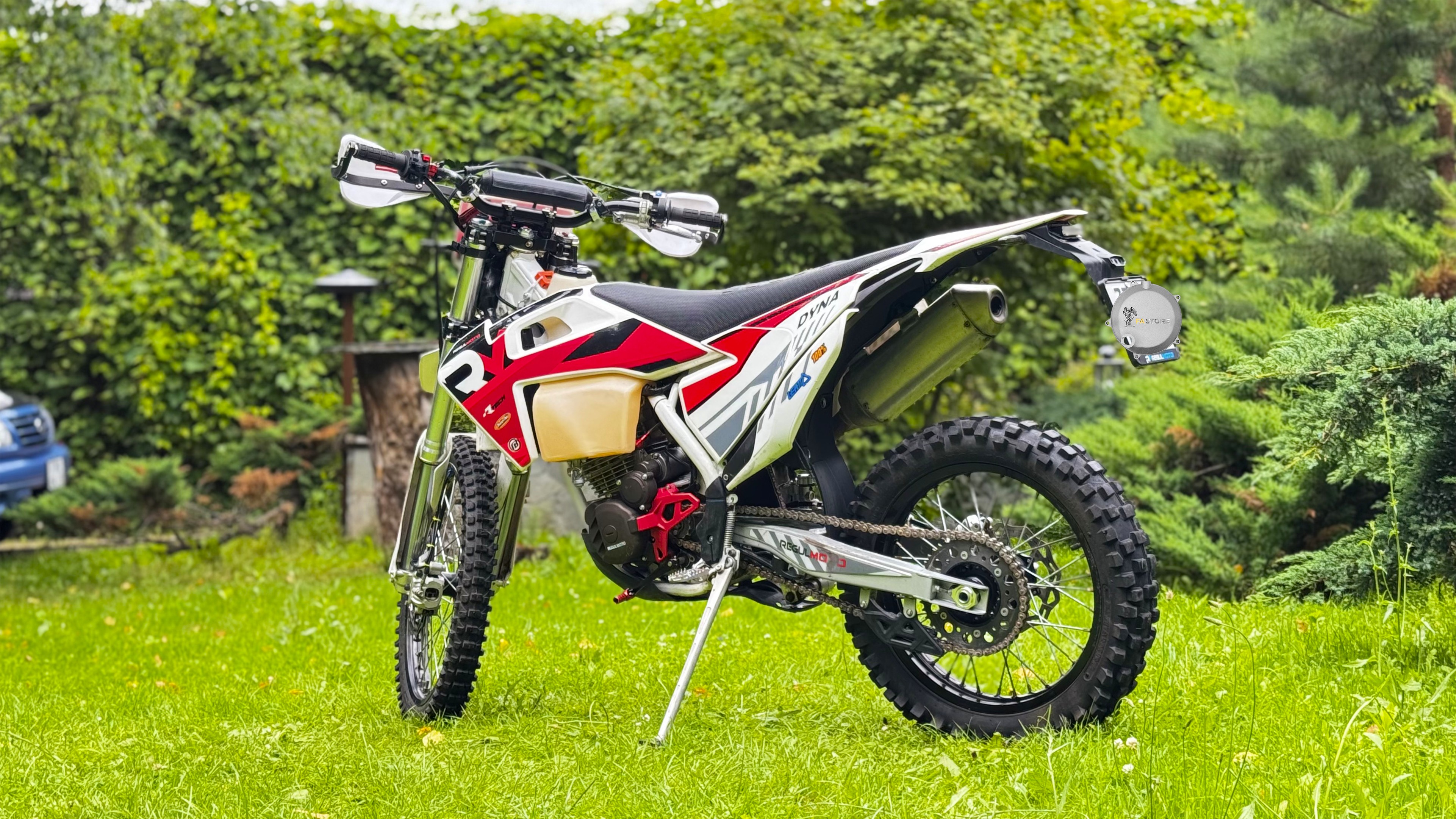 RegulMoto Dyna 250