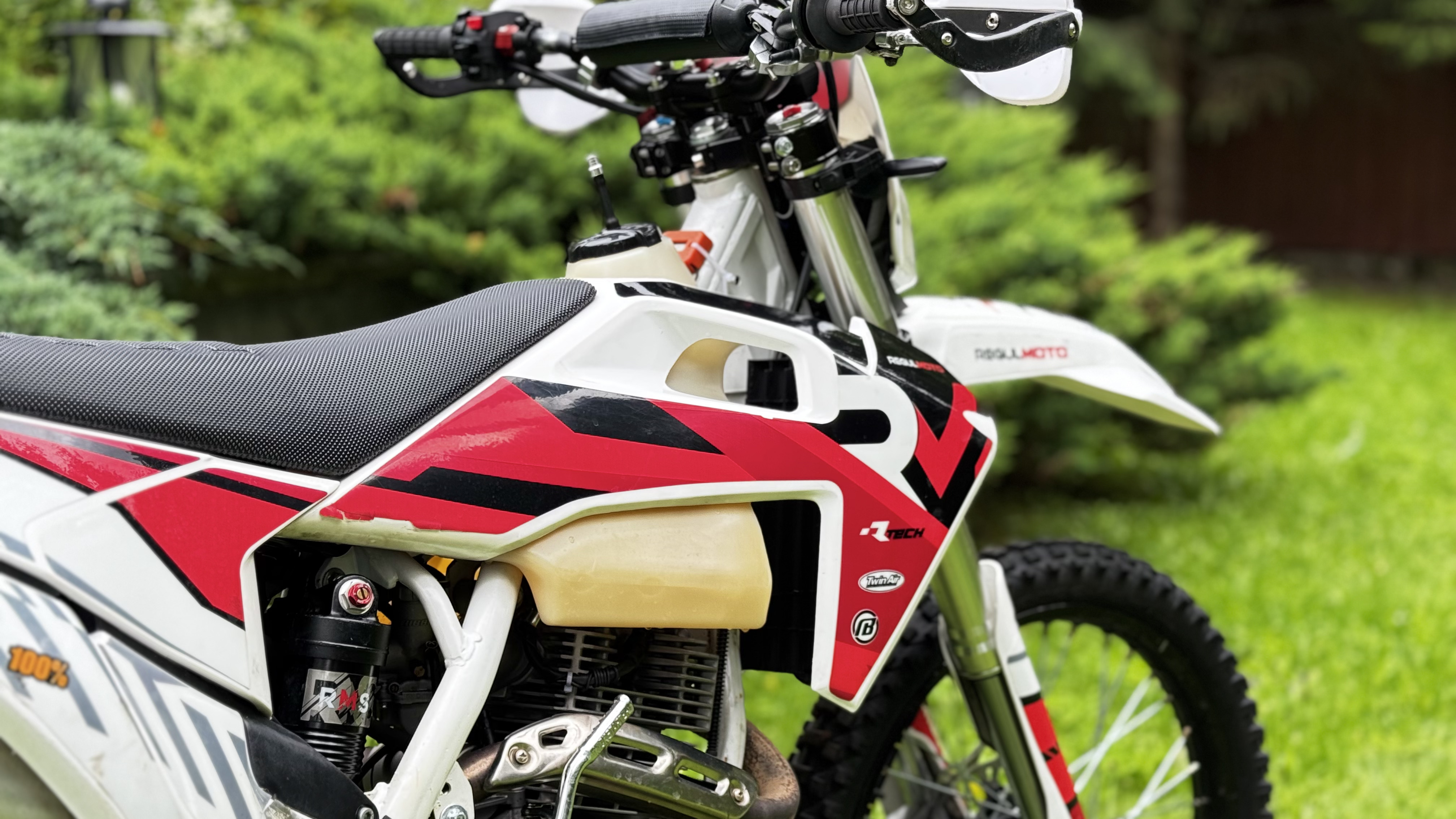 RegulMoto Dyna 250